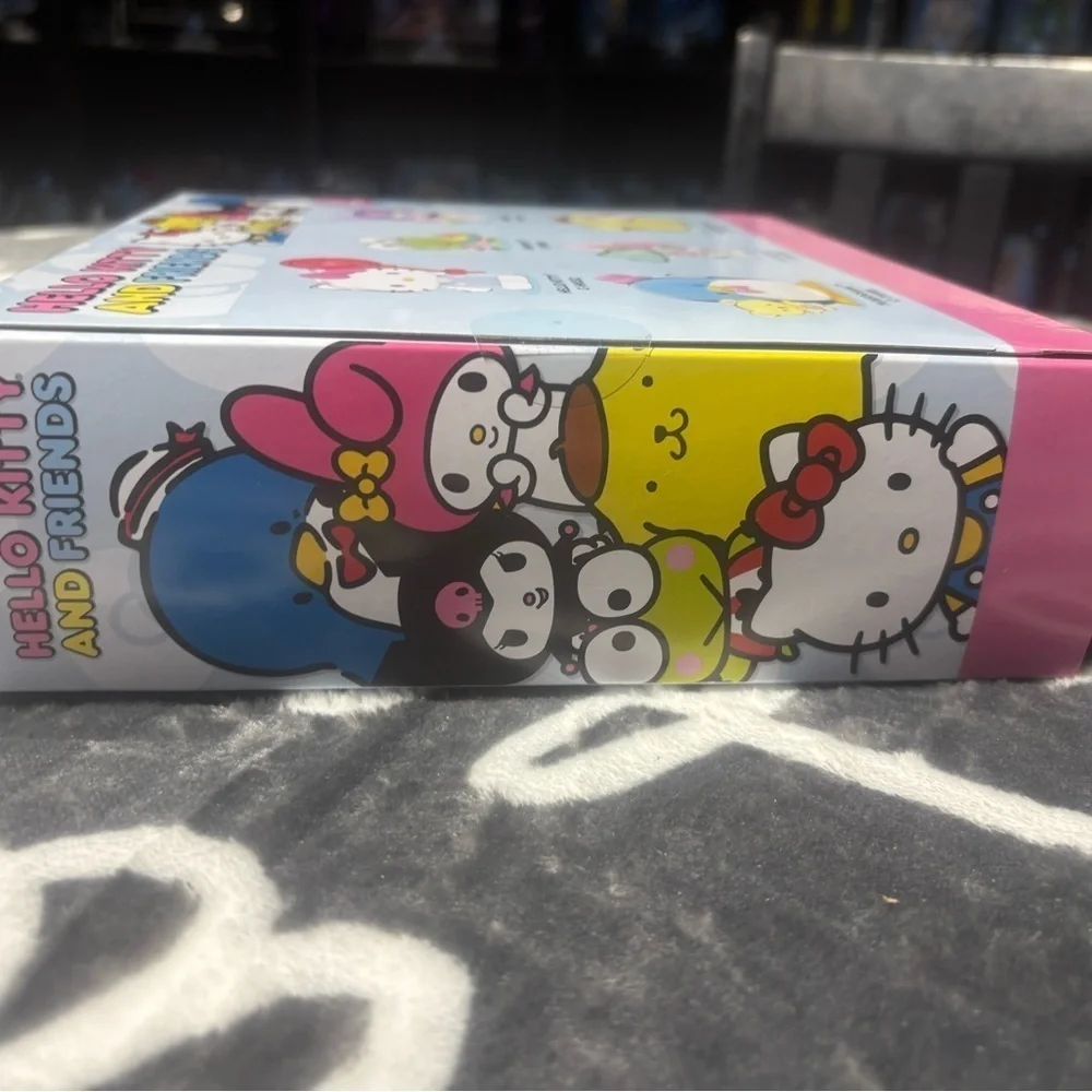Hello Kitty and Friends, 2” Figure 6-Pack - Removable Salty Accessories